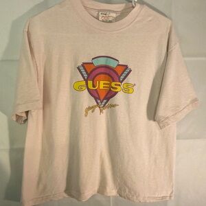 Vintage Guess Short Sleeve Tee Casual Cotton. Designed by Georgio Marciano